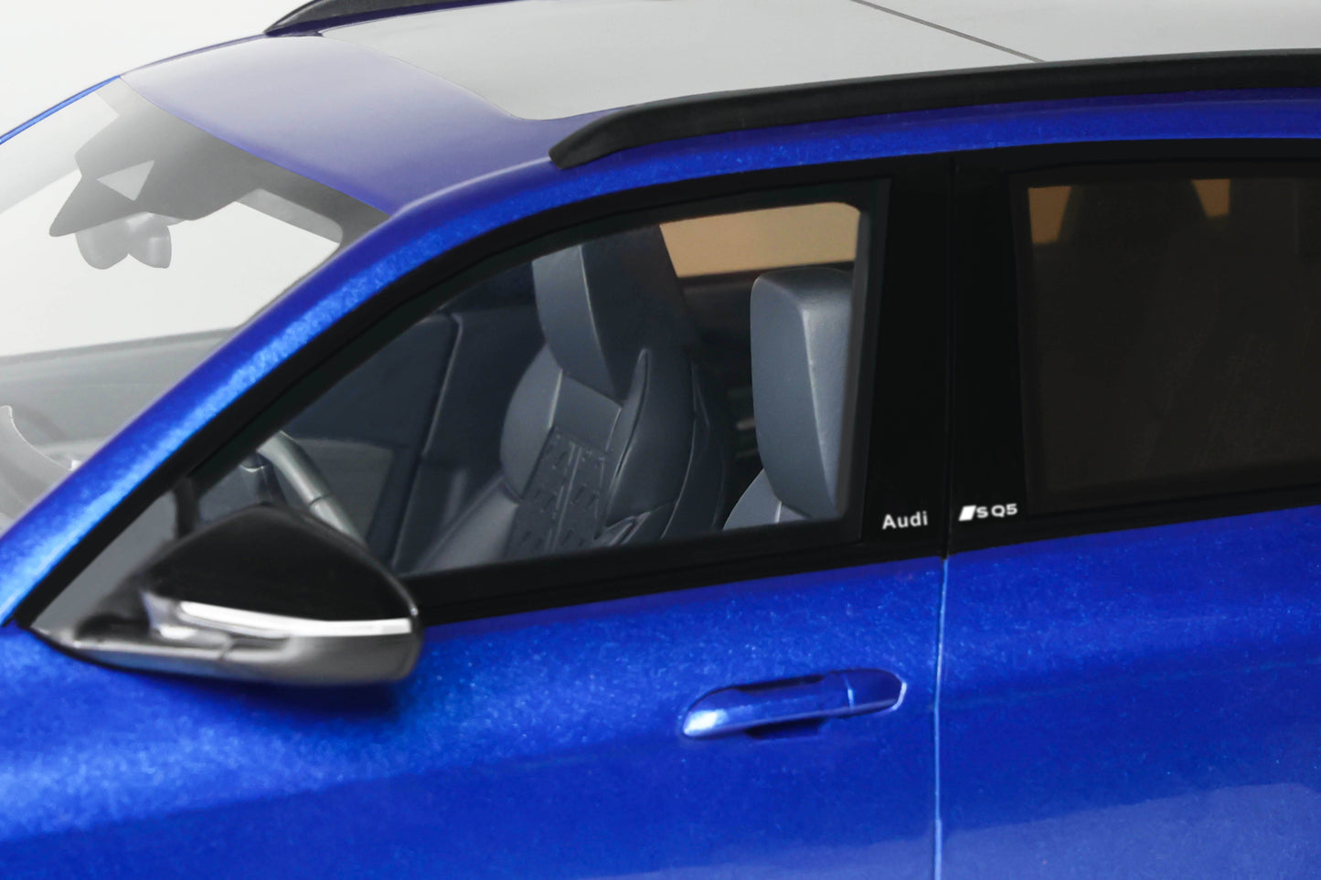Otto 2024 Audi SQ5 TFSI Ultra Blue 1:18