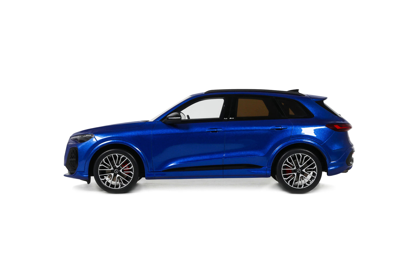 Otto 2024 Audi SQ5 TFSI Ultra Blue 1:18