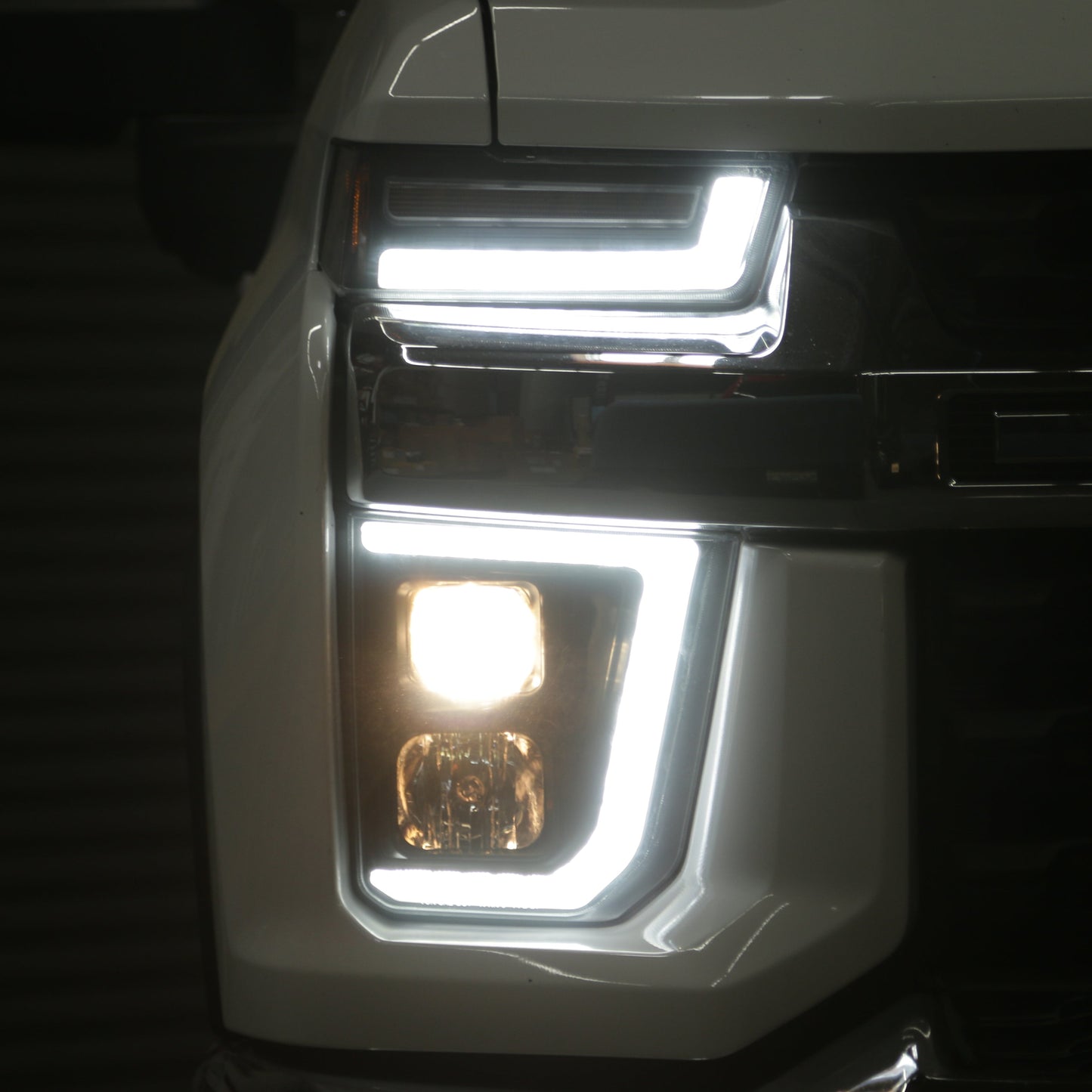 SPYDER 20-23 Chevy Silverado 2500/3500 Proj Headlights - LED DRL - Black PRO-YD-CSHD20SI-SEQ-BK 5088796