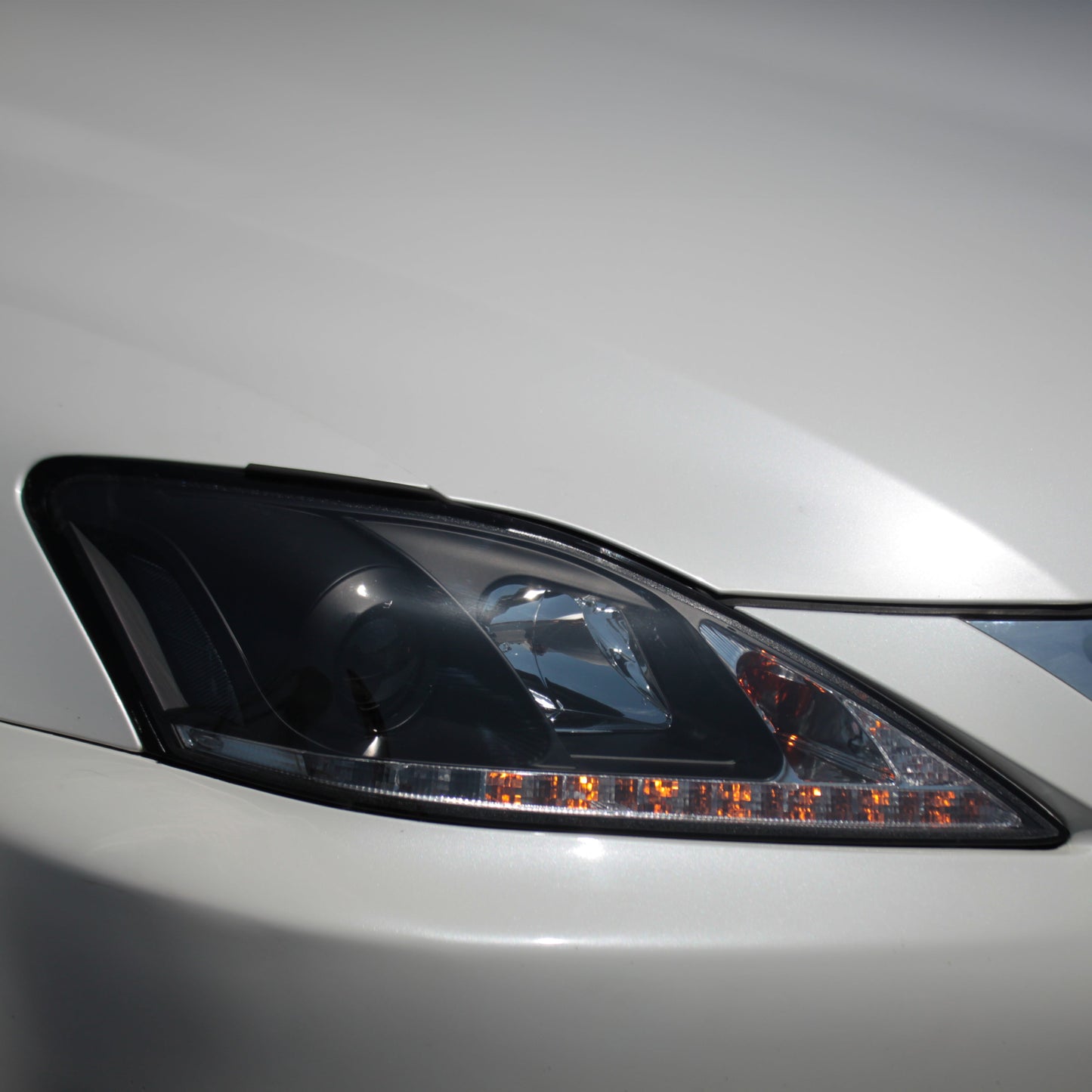 Spyder Lexus IS 250/350 2006-2010 Projector Headlights DRL Black PRO-YD-LIS06-DRL-BK 5080059