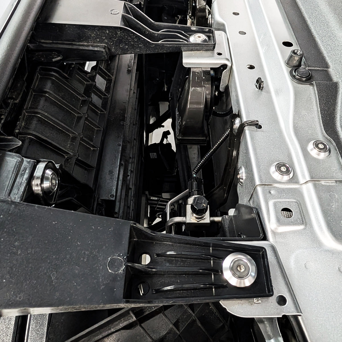 ZSPEC Stage-1 Dress Up Bolts® Fastener Kit for the '22+ Tundra XK70, Stainless & Billet