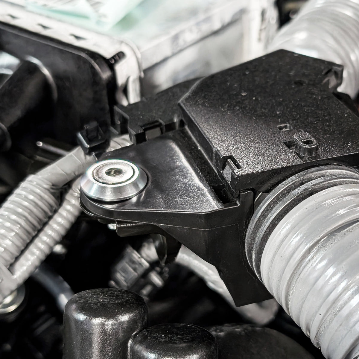 ZSPEC Stage-2 Dress Up Bolts® Fastener Kit for the '22+ Tundra XK70, Stainless & Billet