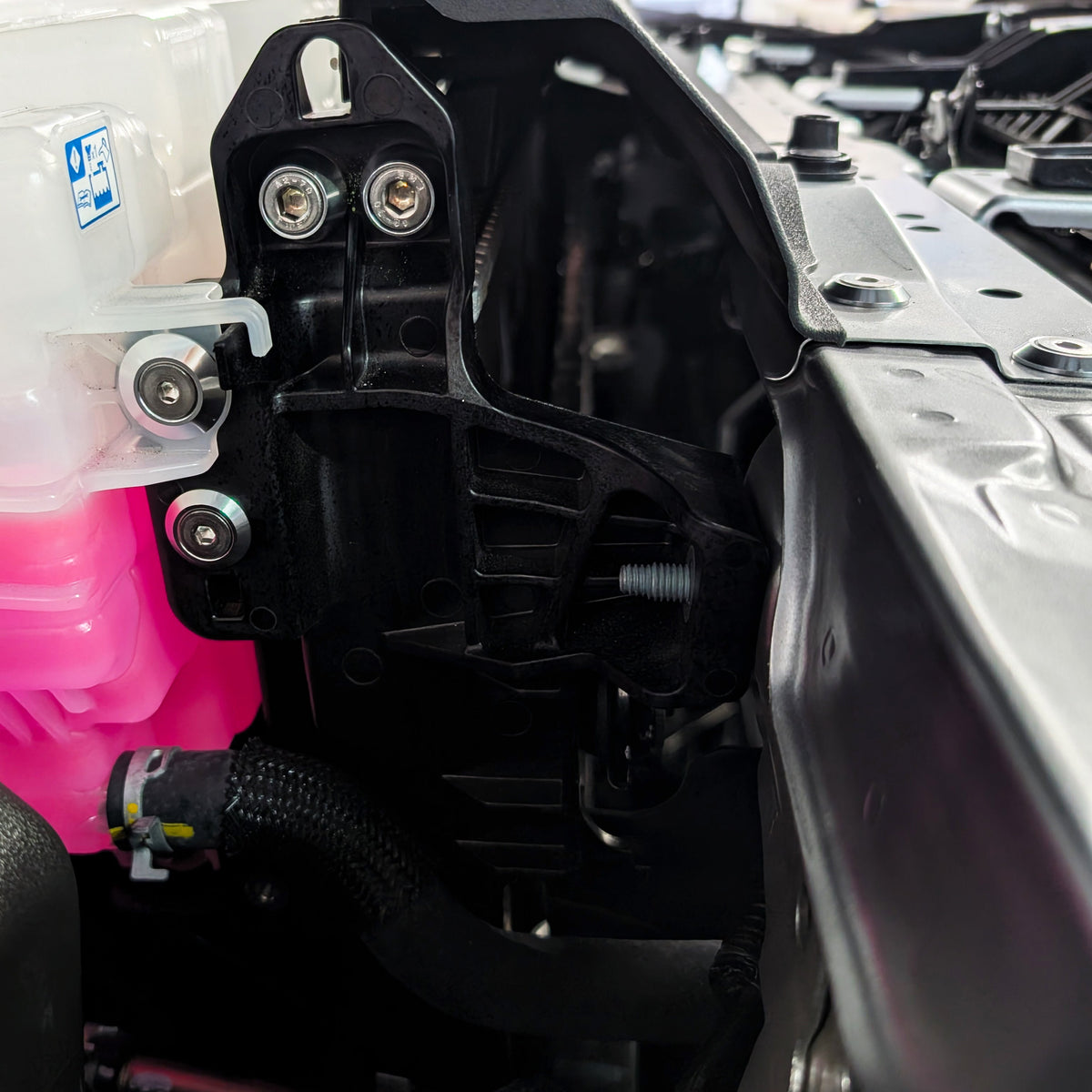 ZSPEC Stage-1 Dress Up Bolts® Fastener Kit for the '22+ Tundra XK70, Stainless & Billet
