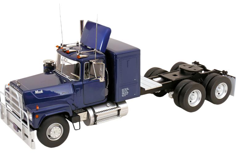 STM Diecast Road Kings 1974 Mack RL700 Tractor Truck Blue 1:18