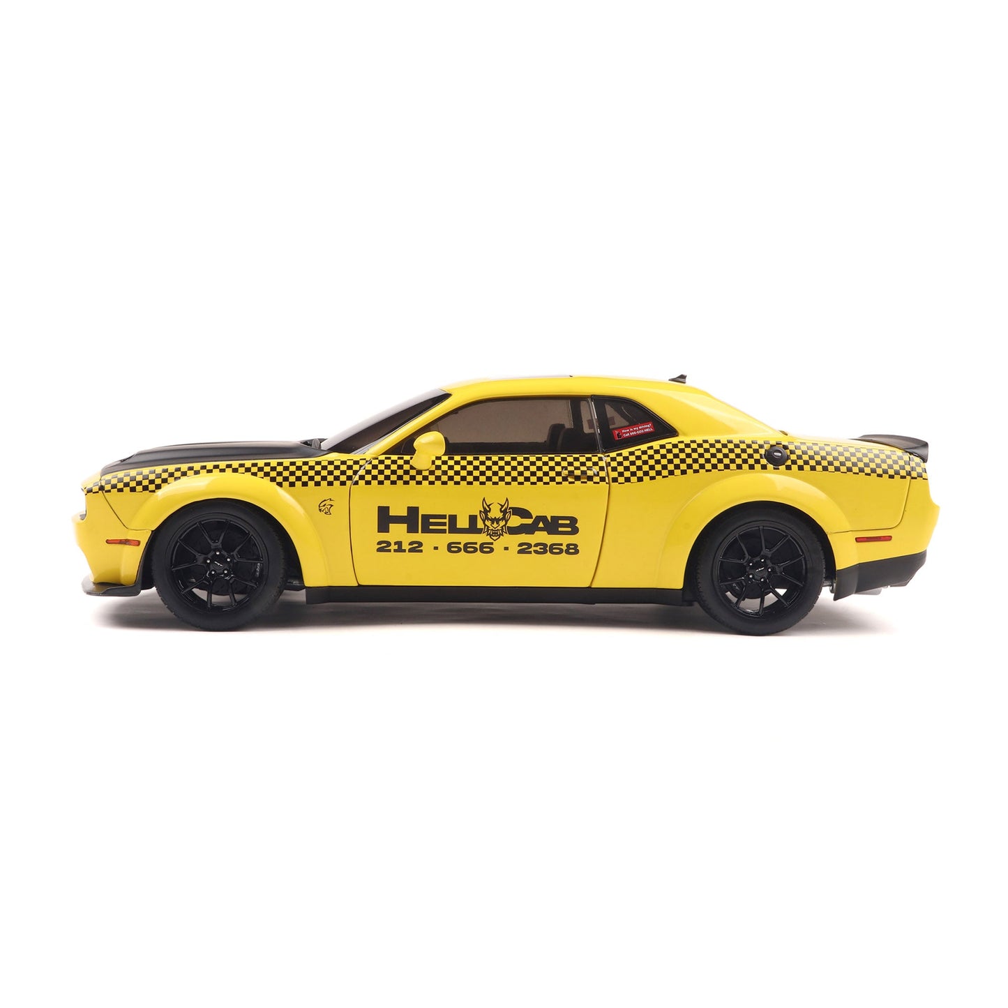 Solido 2023 Dodge Challenger SRT Hellcat Widebody NYC Taxi "Hellcab" Yellow 1:18