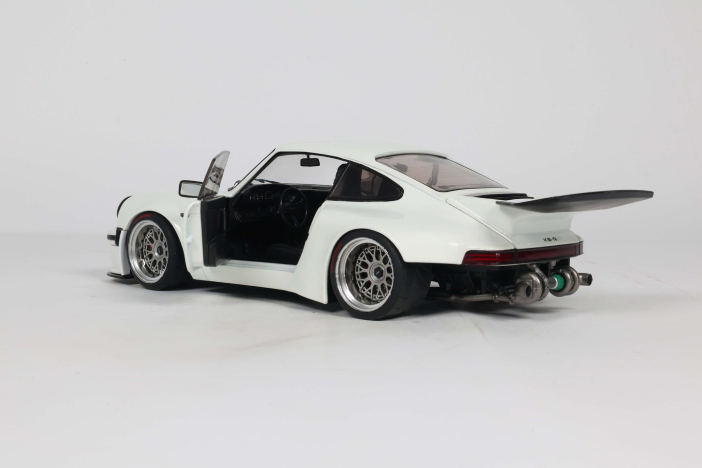 Solido 2026 Porsche 911 KS-R Khyzyl Saleem White 1:18