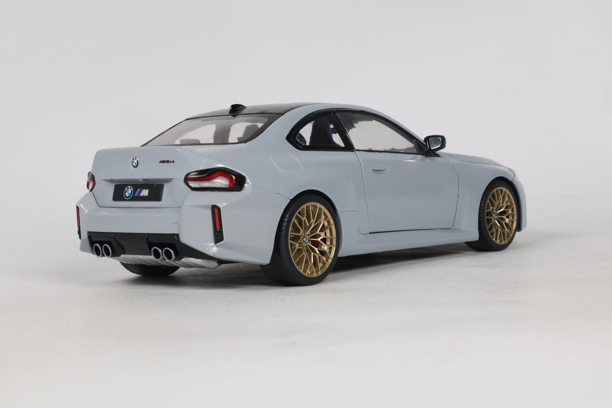 STM Diecast Solido 2025 BMW M2 CS G87 Brooklyn Grey 1:18 - View 7