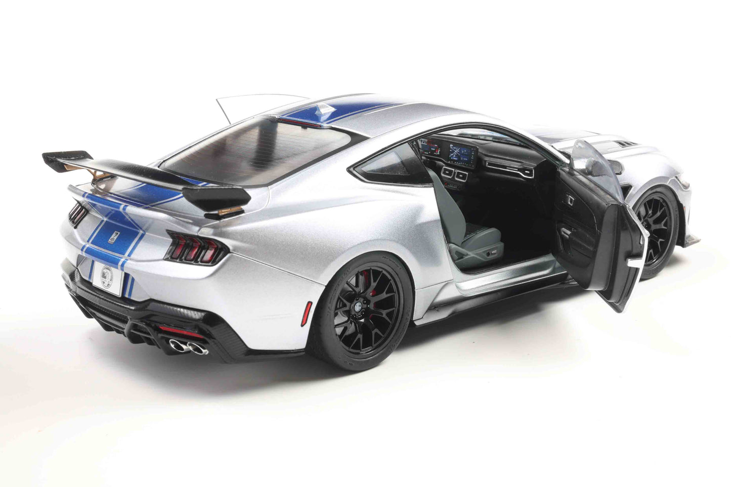 Solido 2025 Ford Shelby Mustang Super Snake Grey with Blue Stripes 1:18