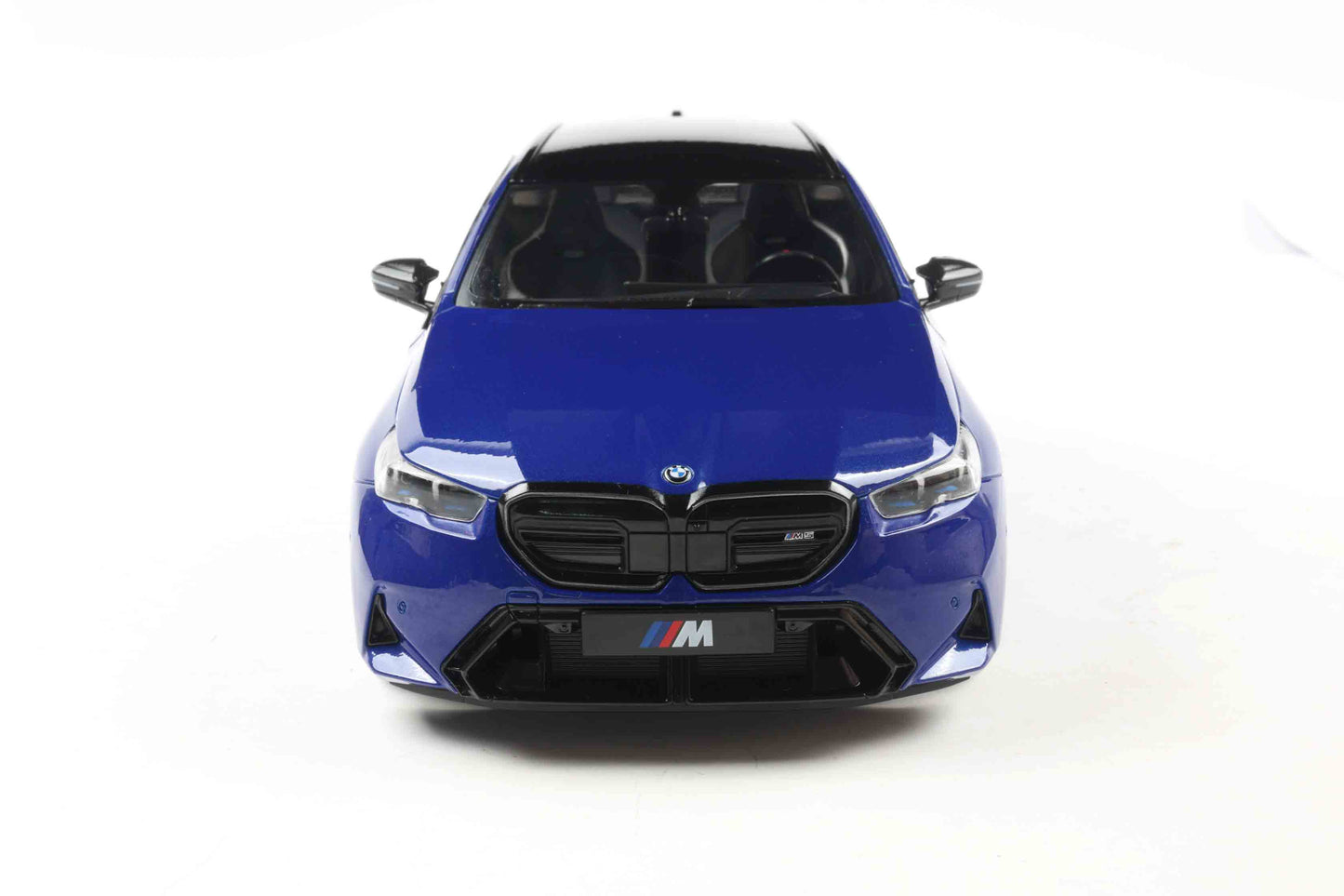 Solido 2024 BMW M5 (G99) Touring M Wagon Marina Bay Blue Metallic 1:18