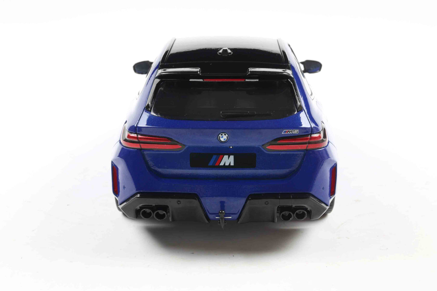 Solido 2024 BMW M5 (G99) Touring M Wagon Marina Bay Blue Metallic 1:18