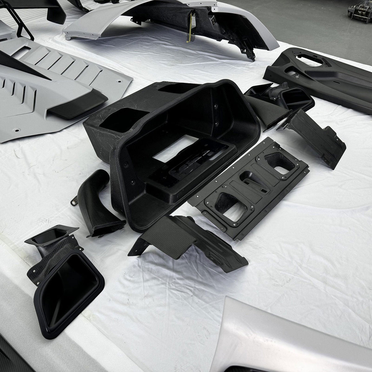 Dry Carbon STO Conversion Body Kit for Lamborghini Huracan LP580 LP610 EVO