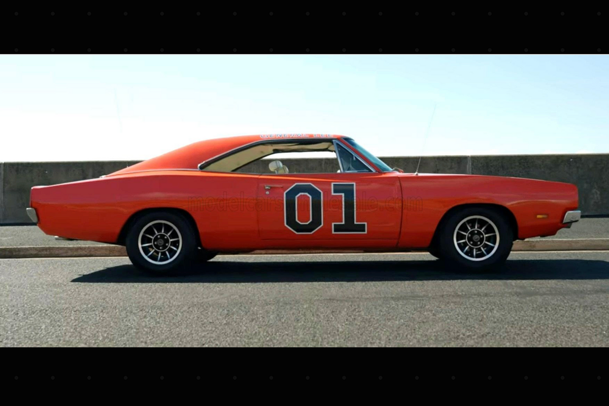 STM Diecast Greenlight 1969 Dodge Charger #01 Dukes of Hazzard General Lee Orange 1:18