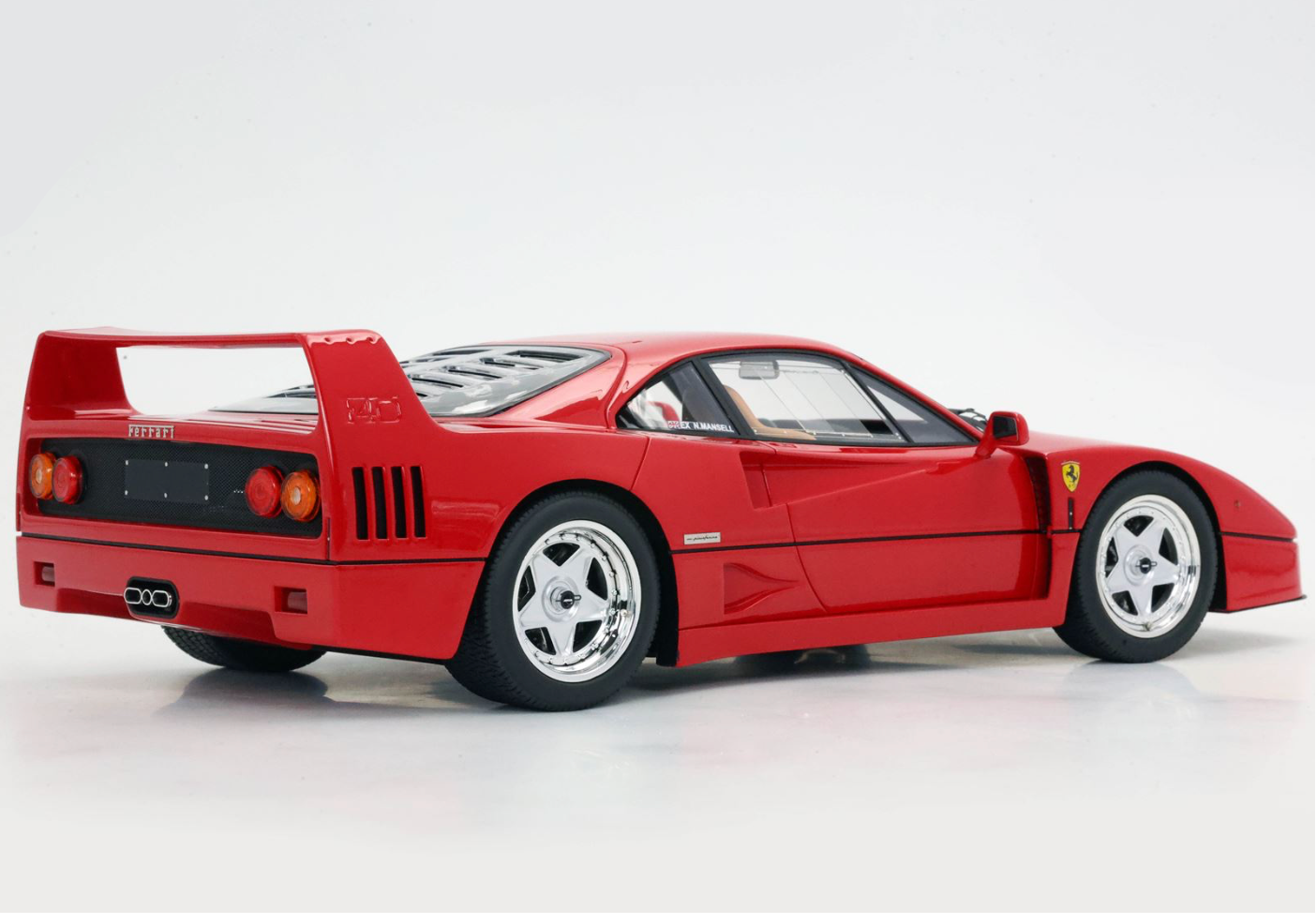 BBR 1987 Ferrari F40 Rossa Corsa (Red) Ex Nigel Mansell 1:18 WITH DISPLAY