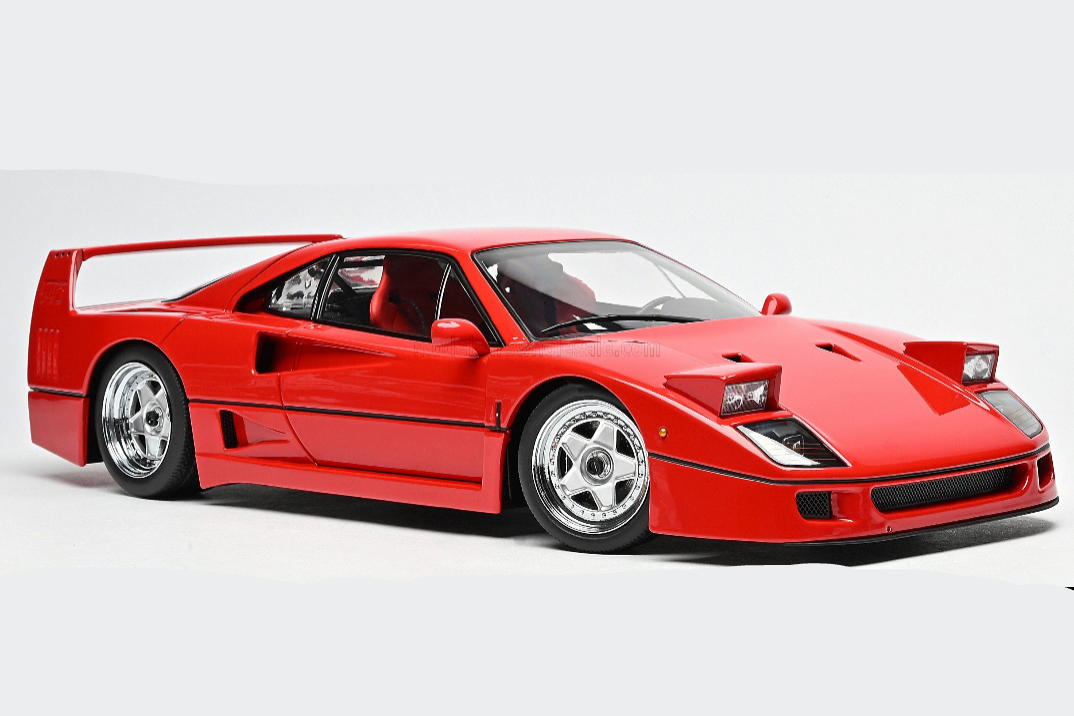 Motorhelix 1987 Ferrari F40 Rossa Corsa Red 1:18 WITH DISPLAY