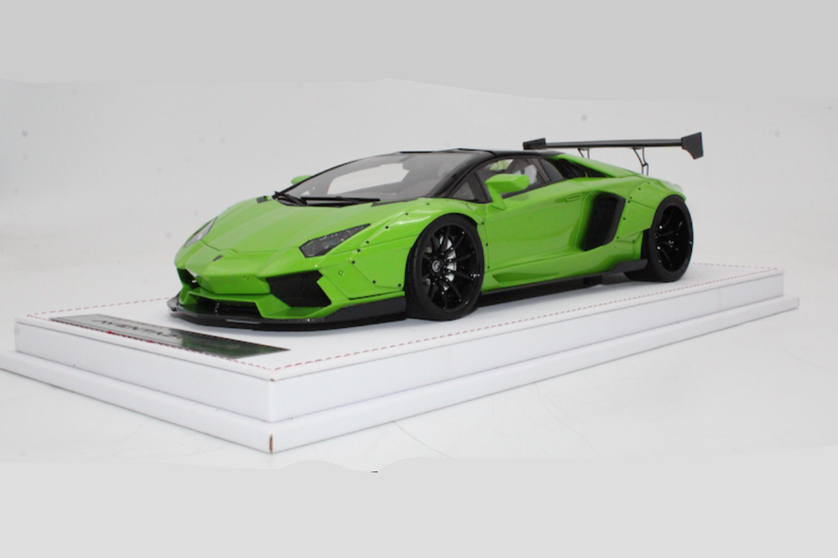 STM Diecast GL Model Lamborghini Aventador Roadster SVJ Spearmint Green 1:18 WITH DISPLAY