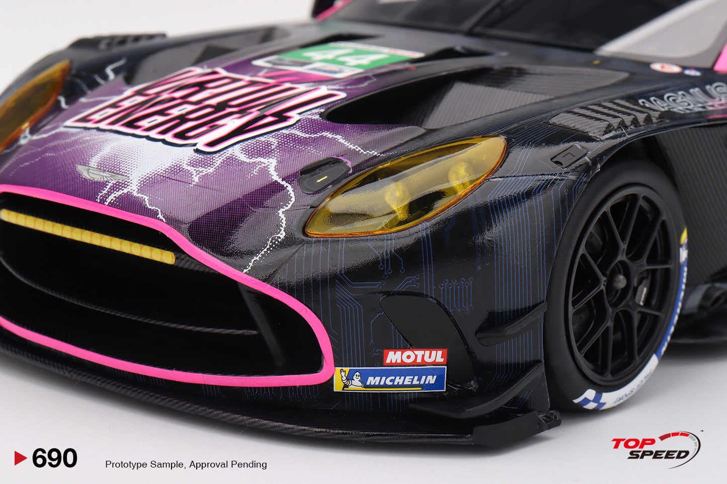 Topspeed Aston Martin Vantage GT3 EVO #44 Magnus Racing 2025 IMSA Watkins Glen 6hr 1:18