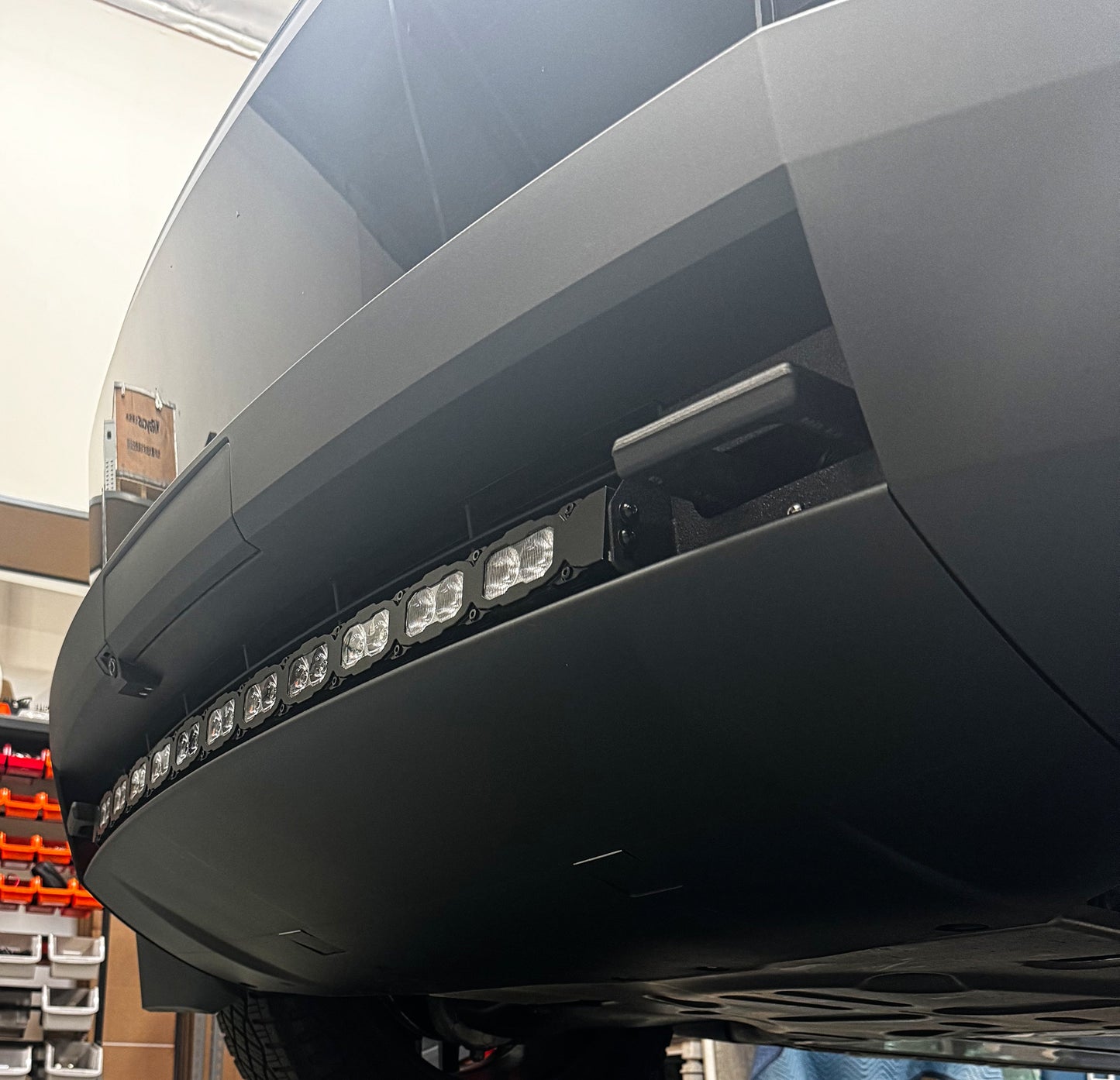 Tesla Cybertruck 40in Light Bar - PRO