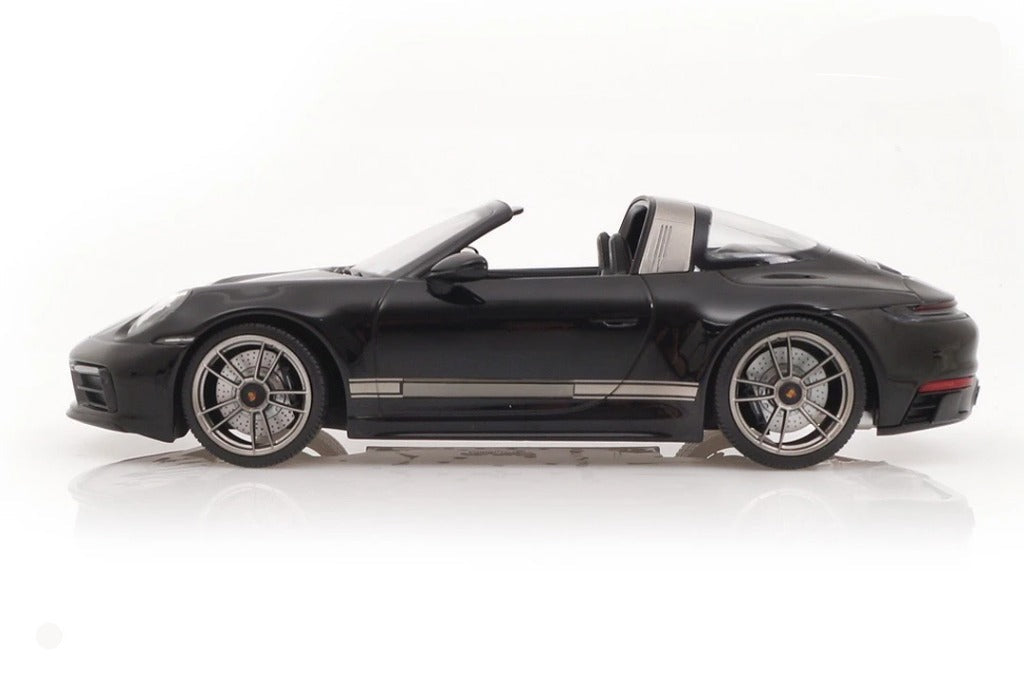 Minichamps 2023 Porsche 911 Targa 4 GTS (992) 50 Years Porsche Design Edition Black 1:18