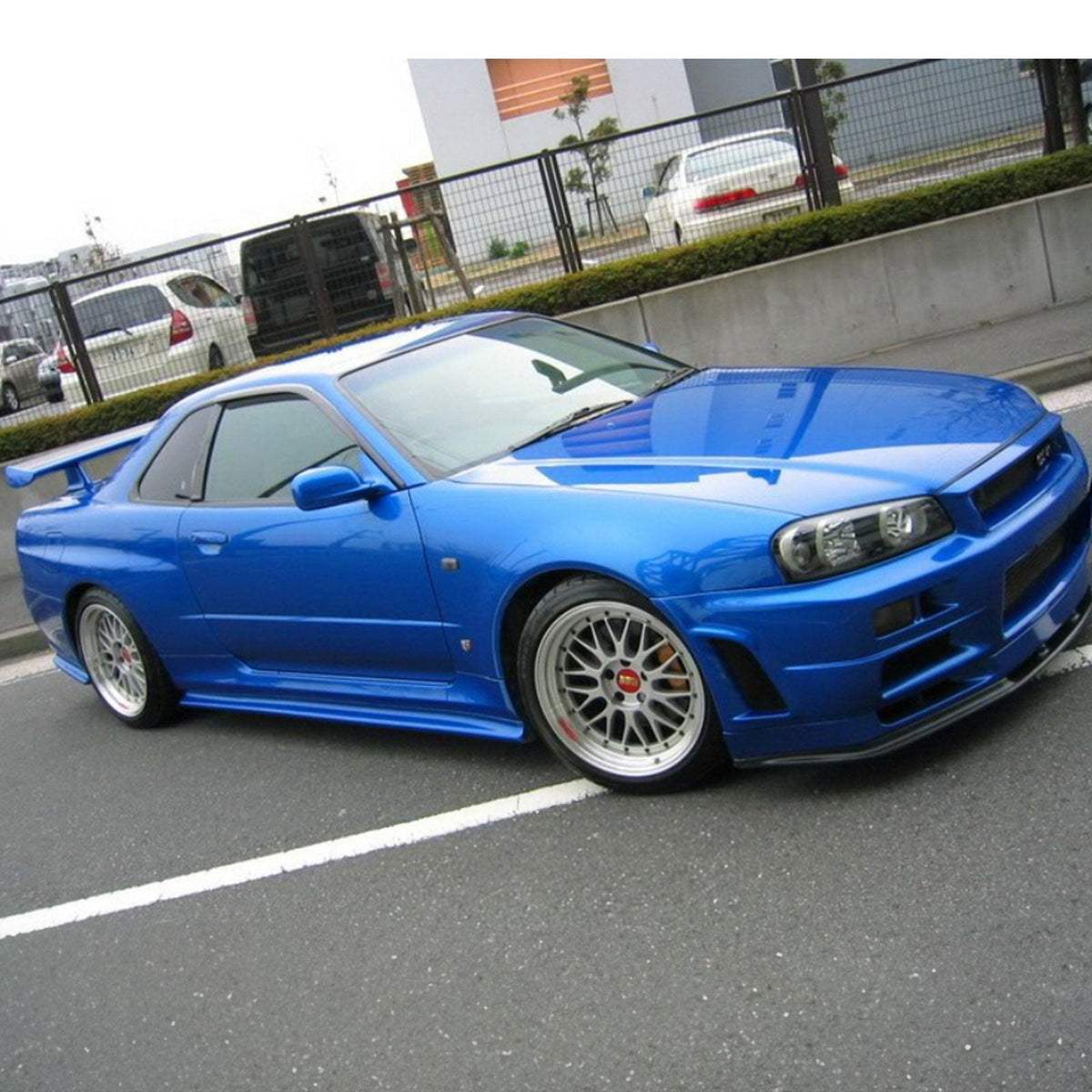 STRATEC SYSTEMS Fiberglass NSM ZTune Style Side Skirts for Nissan Skyline R34 GTT GTR - View 3
