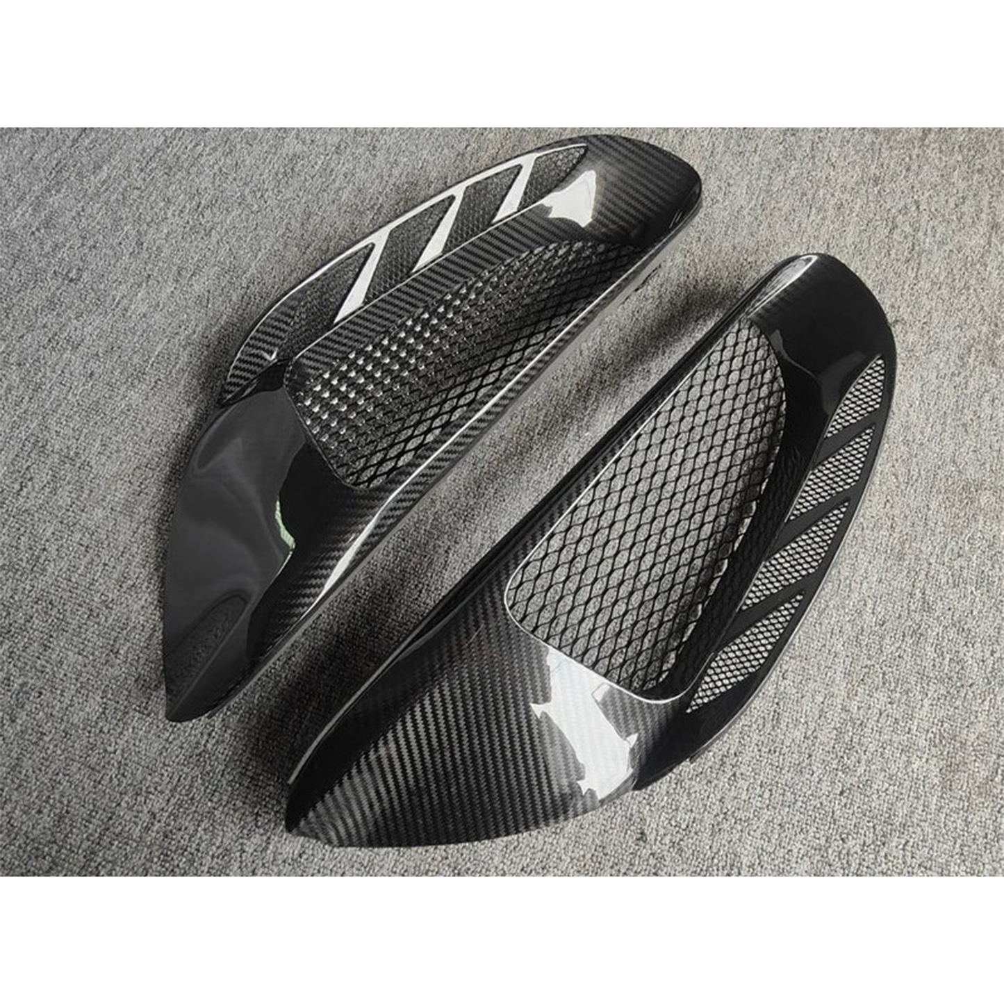 P Style Carbon Fiber Side Air Vent Replacement for Ferrari 488 GTB / Spider
