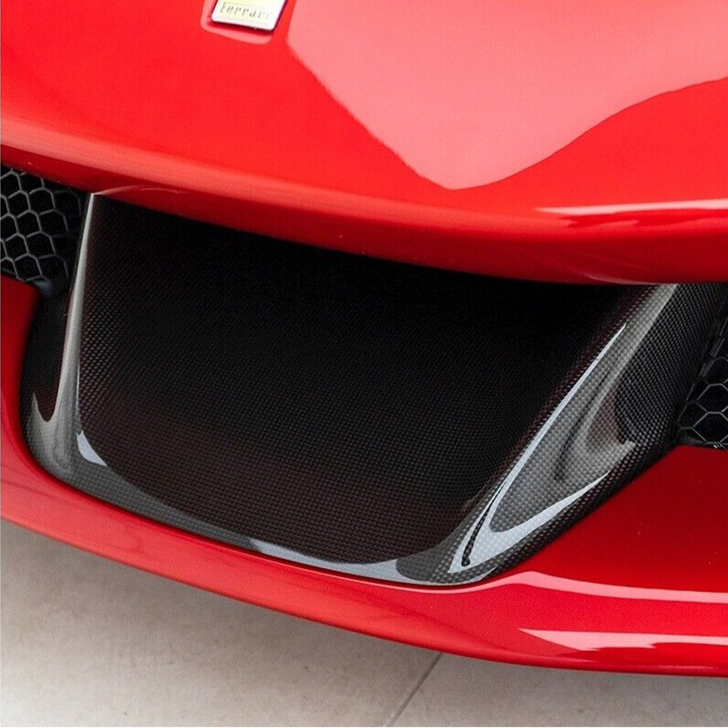 Carbon Fiber Lower Front Bumper Center Trim for Ferrari SF90