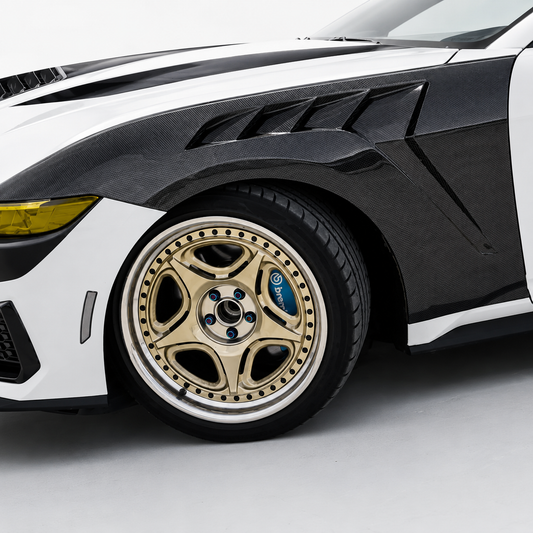 Dry Carbon Fiber Vented Fenders for Ford Mustang S650 GTD
