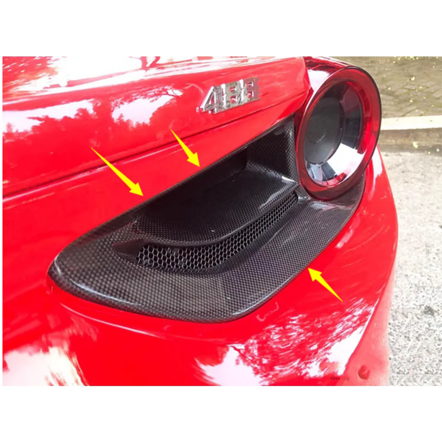 C Style Carbon Fiber Rear Fog Tail Light Surround Cover for Ferrari 488 GTB / Spider