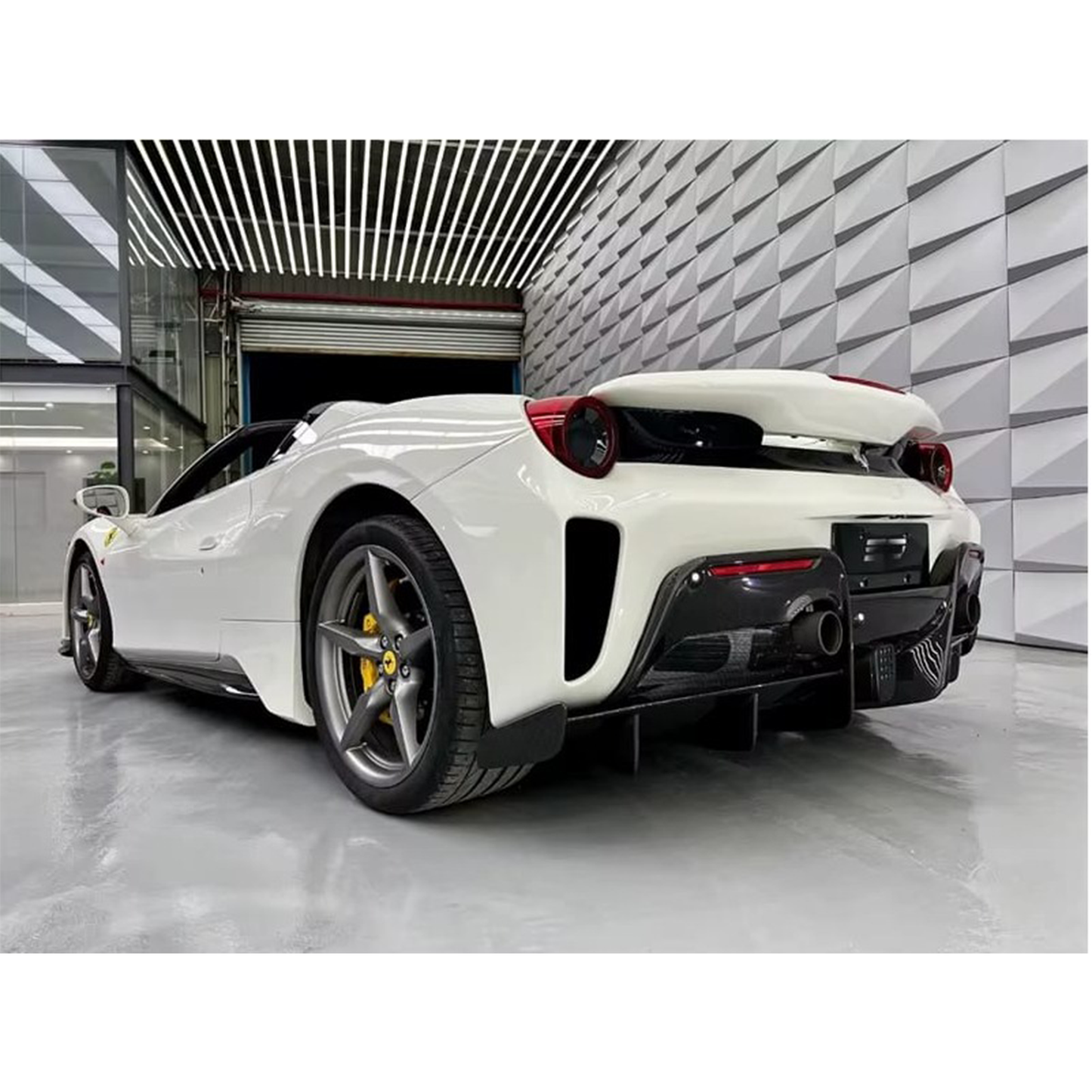 488 Pista Style Carbon Fiber Full Conversion Kit for Ferrari 488