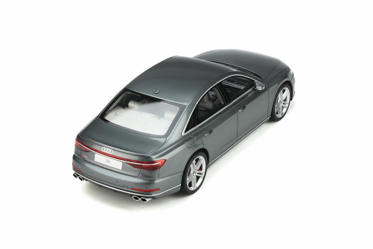 STM Diecast GT Spirit 2020 Audi S8 (D5) Sedan Daytona Grey Metallic 1:18 - View 7