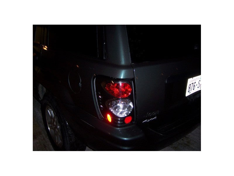 Spyder Jeep Grand Cherokee 99-04 Euro Style Tail Lights Black ALT-YD-JGC99-BK 5005625