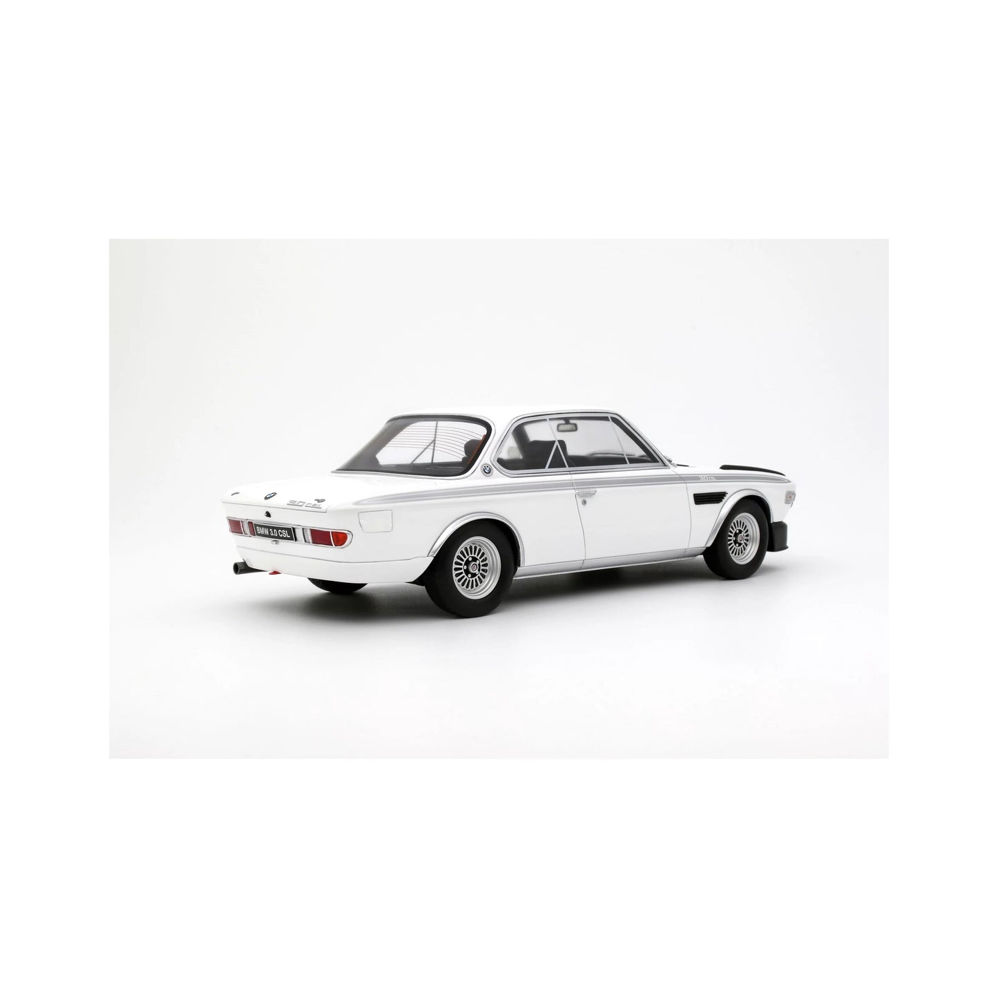 Otto 1972 BMW 3.0 (E9) CSL Chamonix White 1:18