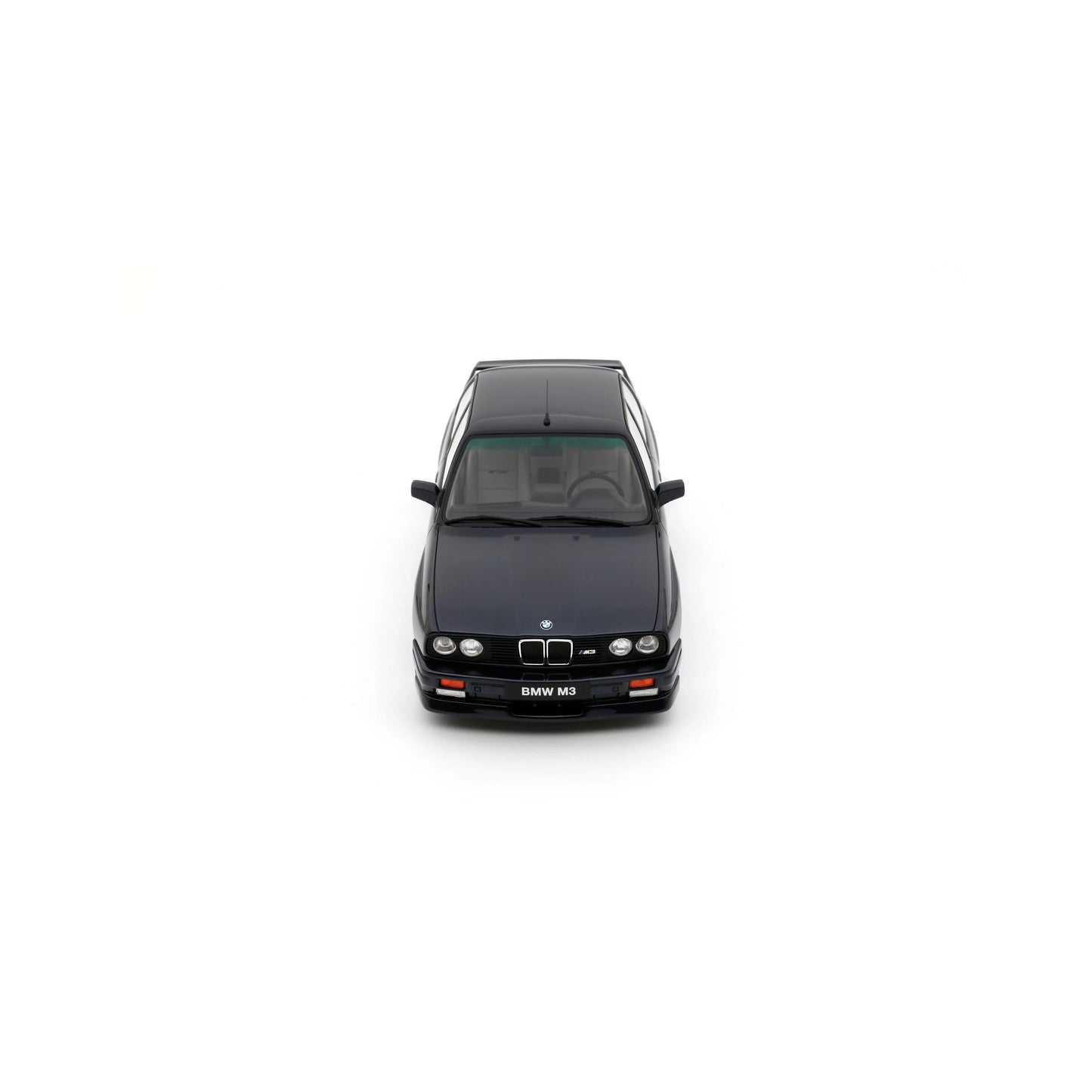 Otto 1988 BMW M3 E30 Europameister Macau Blue Metallic 1:18