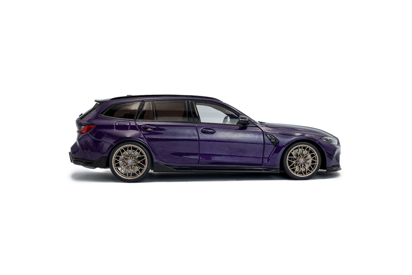 Solido 2024 BMW M3 M-Performance G81 Touring Wagon Twilight Purple Pearl 1:18