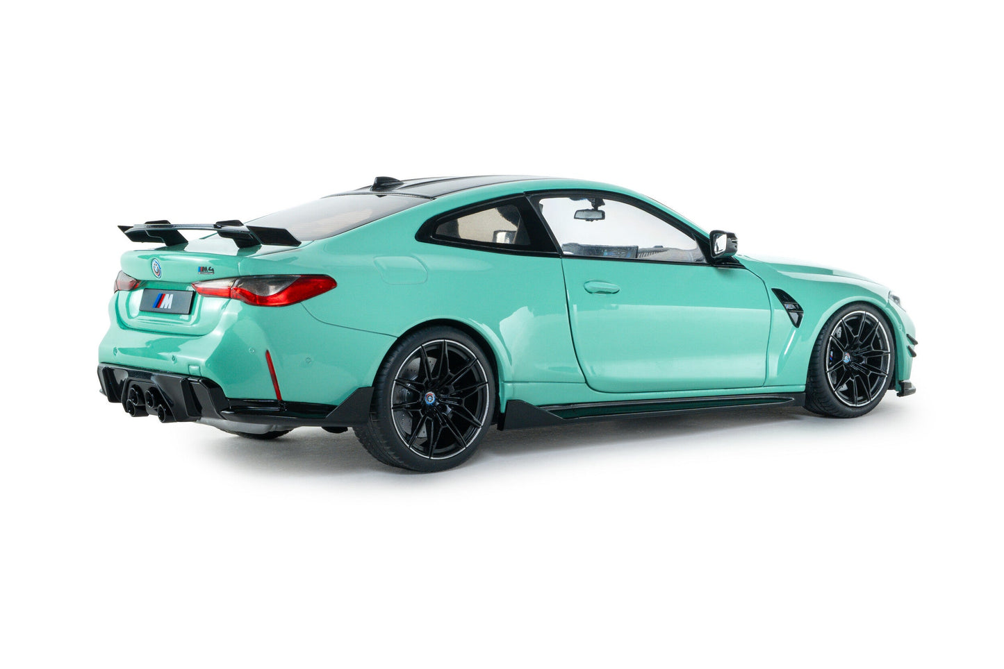 Solido 2025 BMW M4 M-Performance Pack G82 Mint Green 1:18