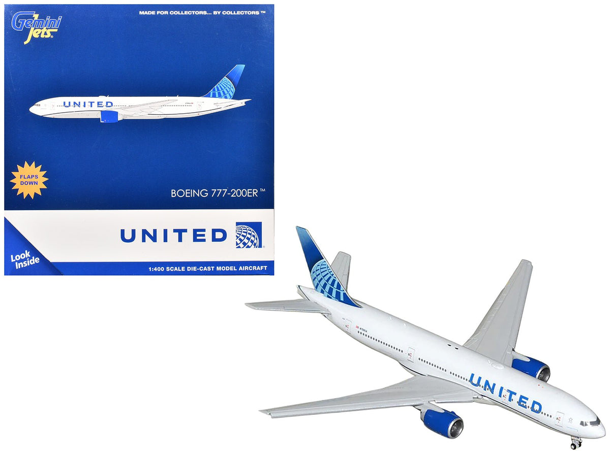 Rapid Vehicles Boeing 777-200ER Commercial Aircraft with Flaps Down "United Airlines" (N798UA)...