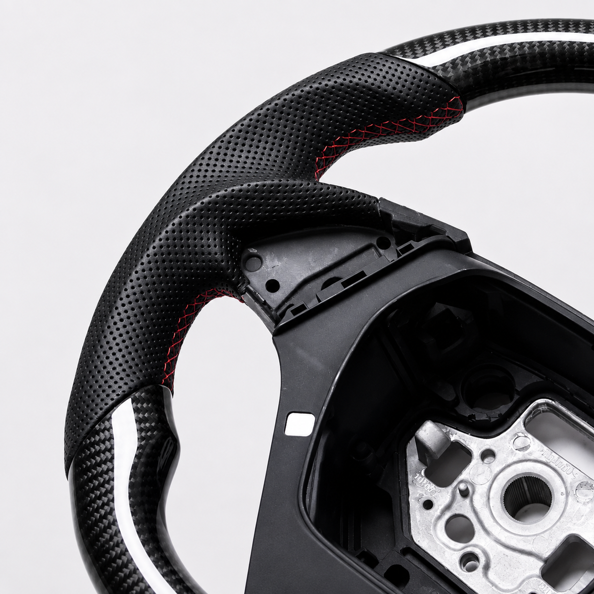 Dry Carbon Fiber Heated Steering Wheel for Chevrolet Camaro