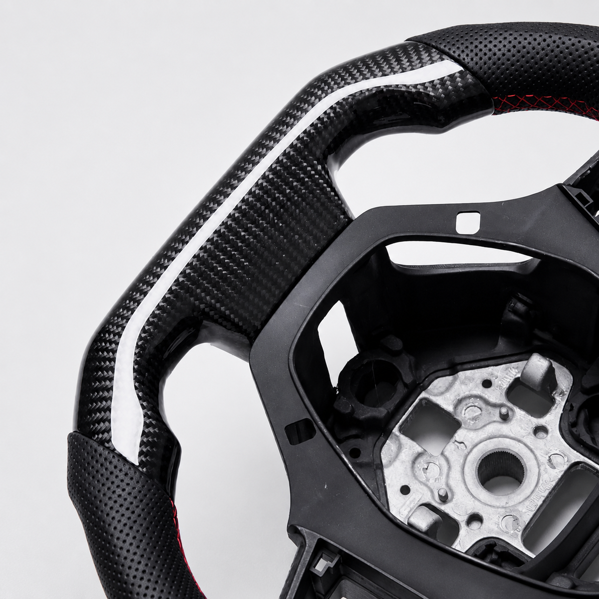 Dry Carbon Fiber Heated Steering Wheel for Chevrolet Camaro