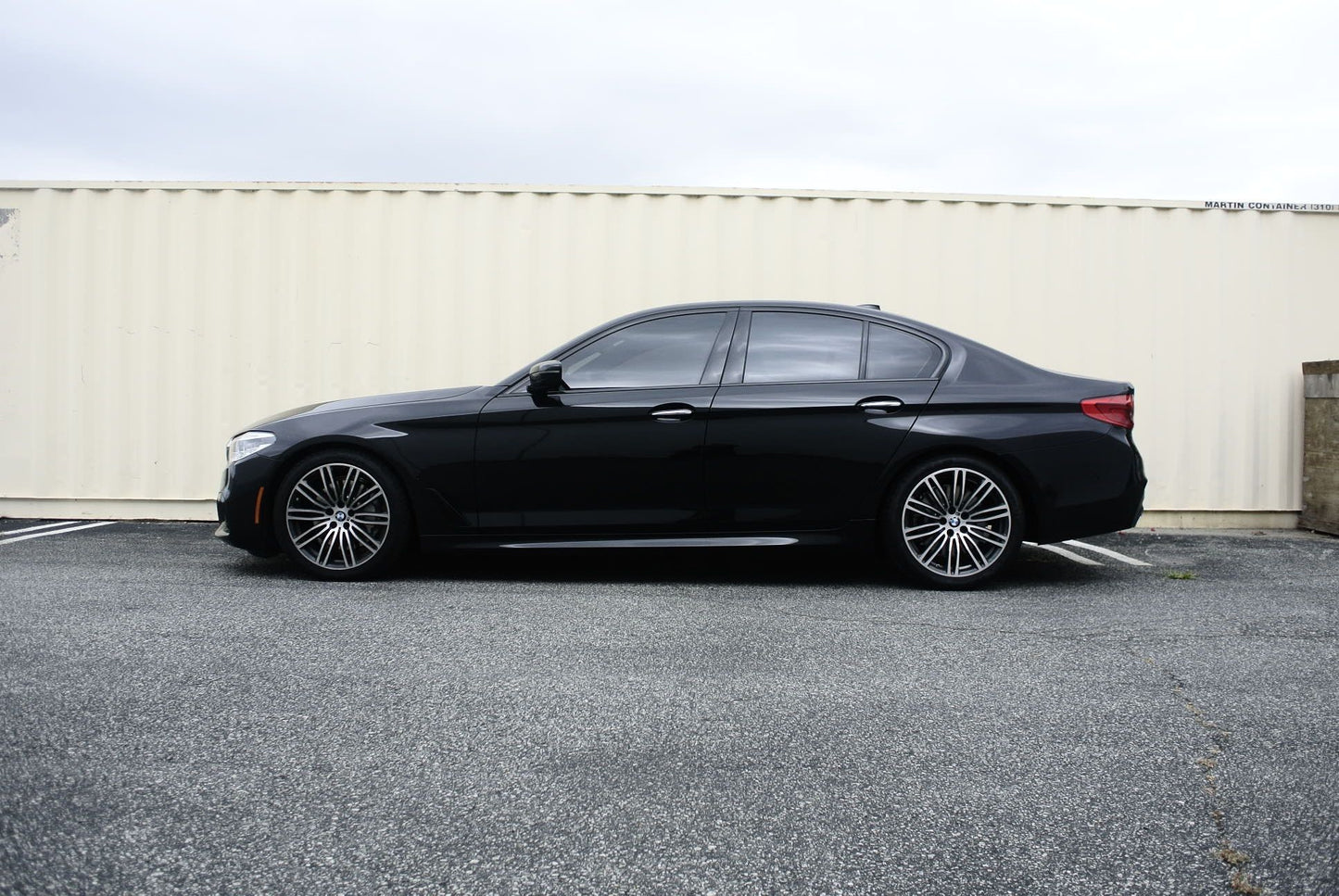 Megan Racing Lowering Springs for BMW 530i/540i G30 (2017+) SAE 9254 Cold Wound Steel 30mm Front Drop 22mm Rear Drop MR-LS-BG30