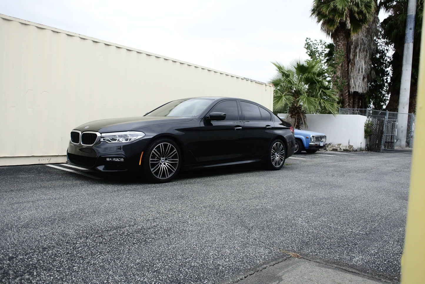 Megan Racing Lowering Springs for BMW 530i/540i G30 (2017+) SAE 9254 Cold Wound Steel 30mm Front Drop 22mm Rear Drop MR-LS-BG30