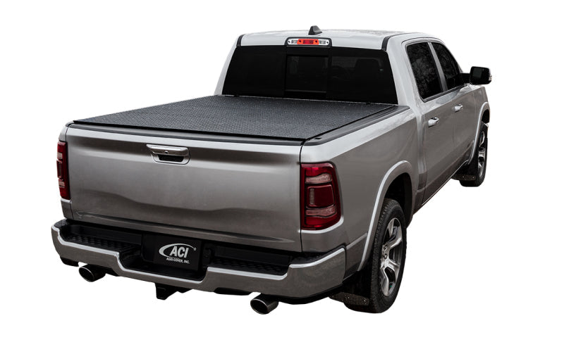 Access LOMAX Pro Series Tri-Fold Cover 2020 Jeep Gladiator 5ft (w/ Trail Rail) Box Diamond Plate B0070029