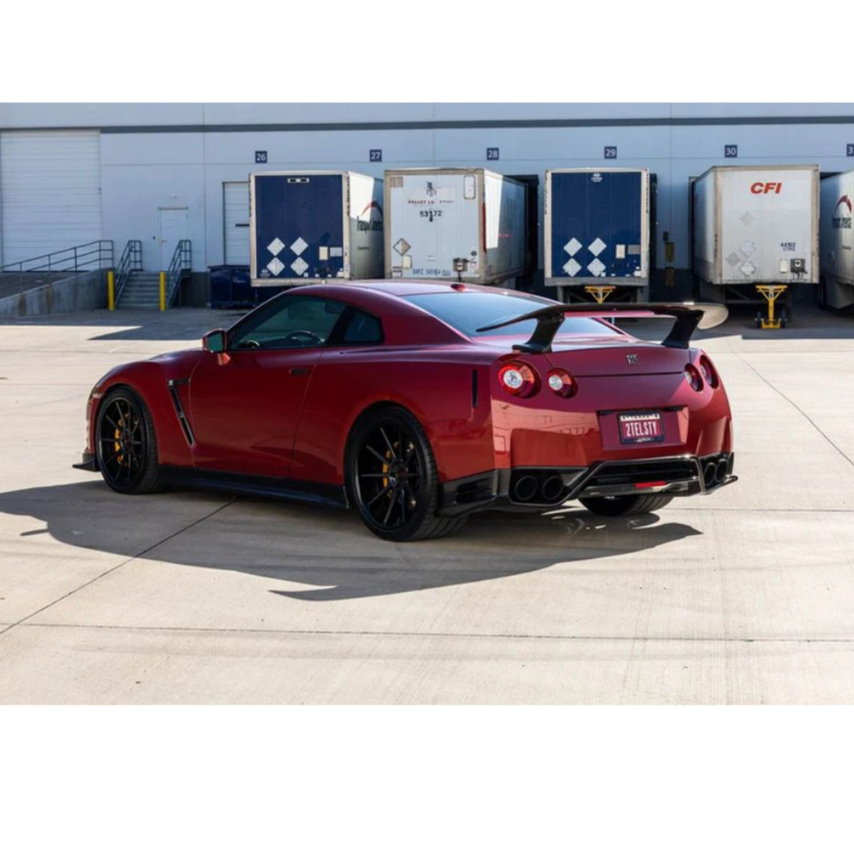 Carbon Fiber Rear Diffuser with Brake Light for Nissan GT R R35