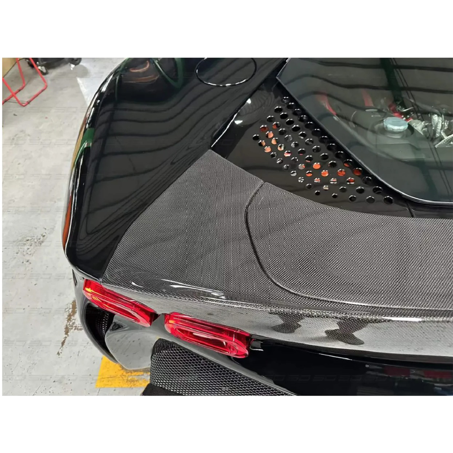 Carbon Fiber Rear Spoiler for Ferrari SF90
