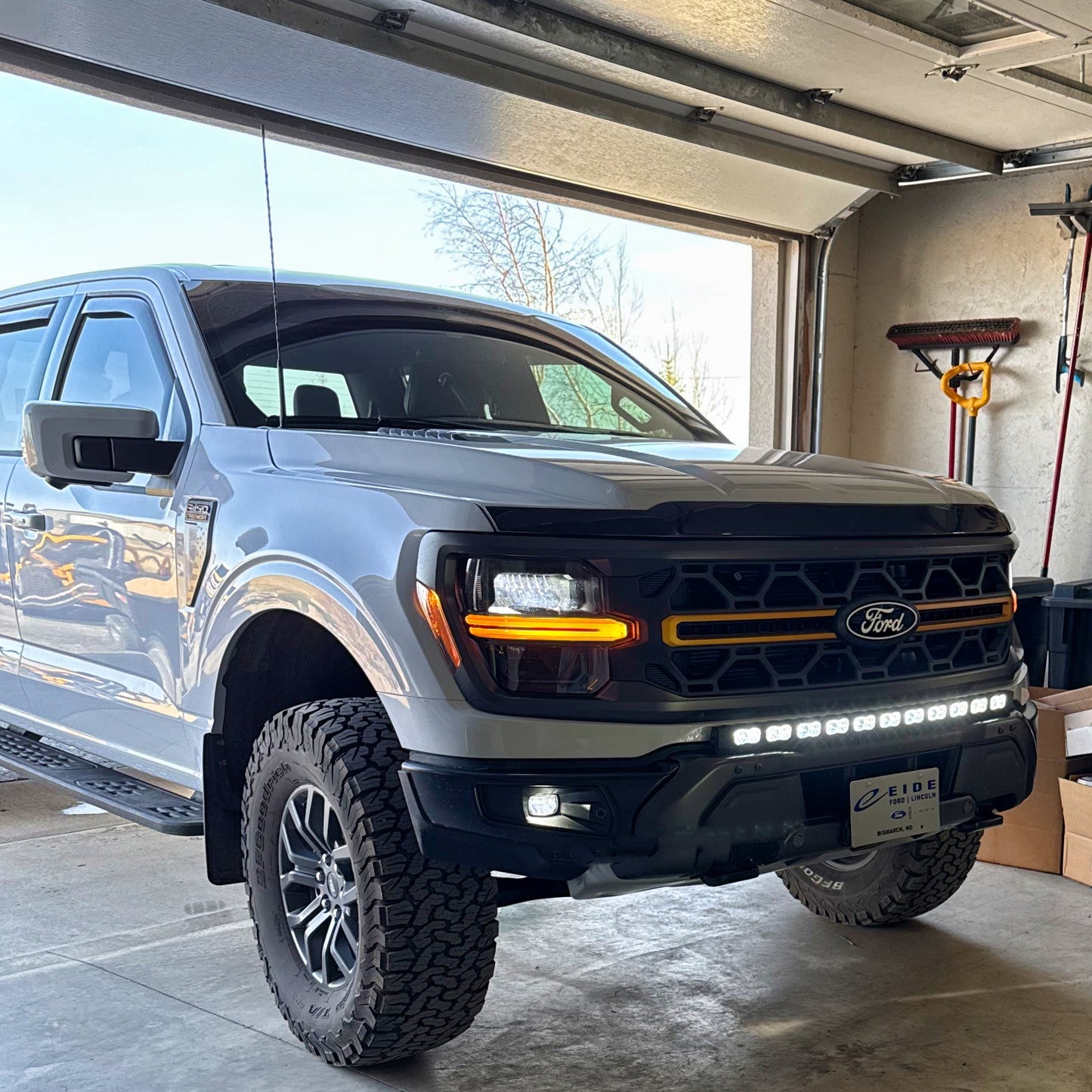 2024+ Ford F150 Tremor 40in Light Bar - PRO