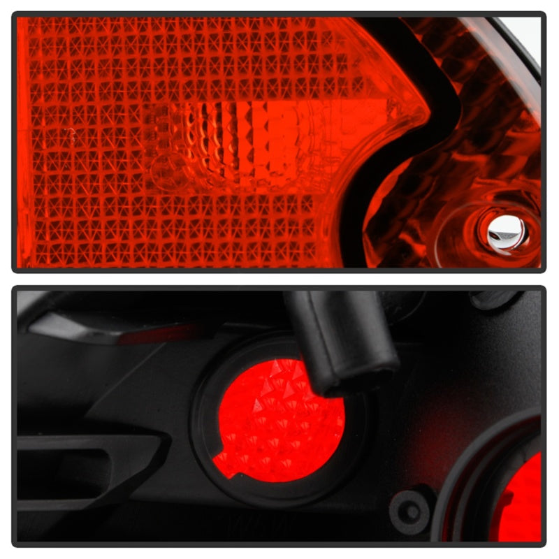 Spyder Porsche 993 1995-1998 OEM Tail Light 5086815