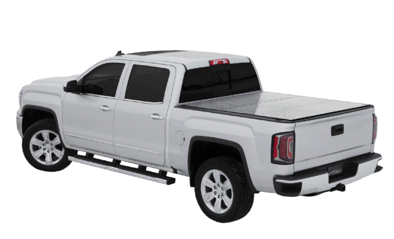 Access LOMAX Professional Series Tri-Fold Cover 07-13 Chevy/GMC 1500 6ft 6in Bed (Excl Classic) B0020069