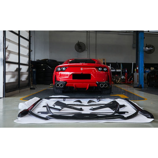 Ferrari 812 | Phoenyx Design Carbon Fiber Body Kit