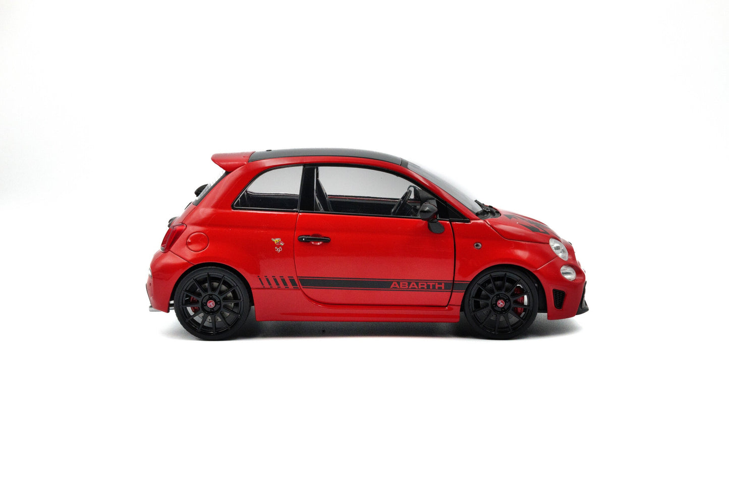 Solido 2022 Fiat 595 (Nuovo 500) Abarth Rosso Maranello Red 1:18