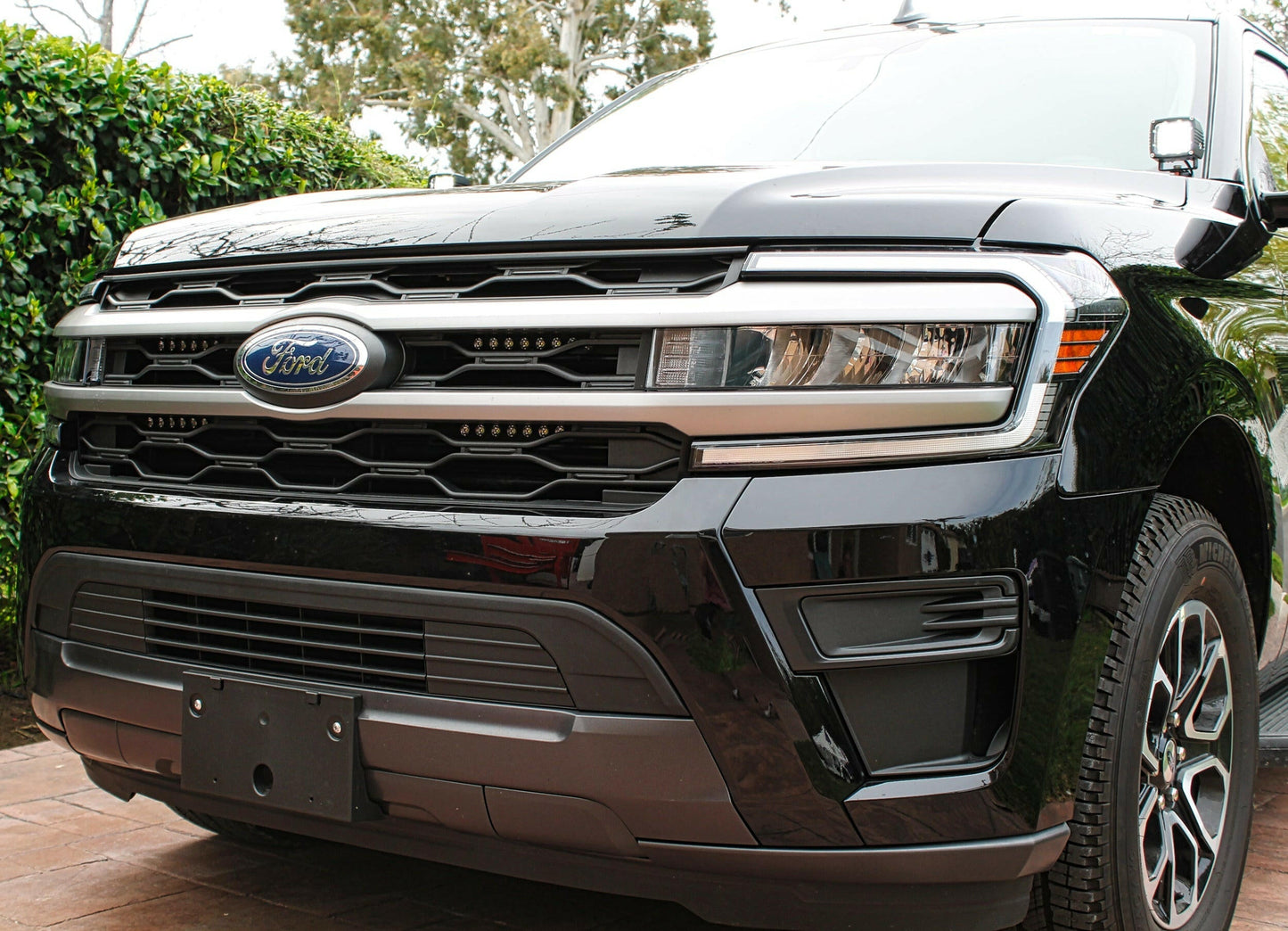 2022-2024 Ford Expedition (2) 12in Light Bars