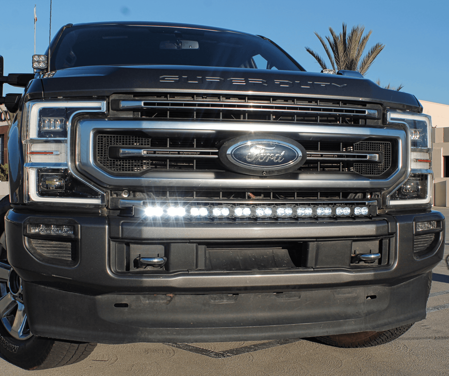 2020-22 Ford Super Duty  F250 F350 F450 40in Light Bar PRO