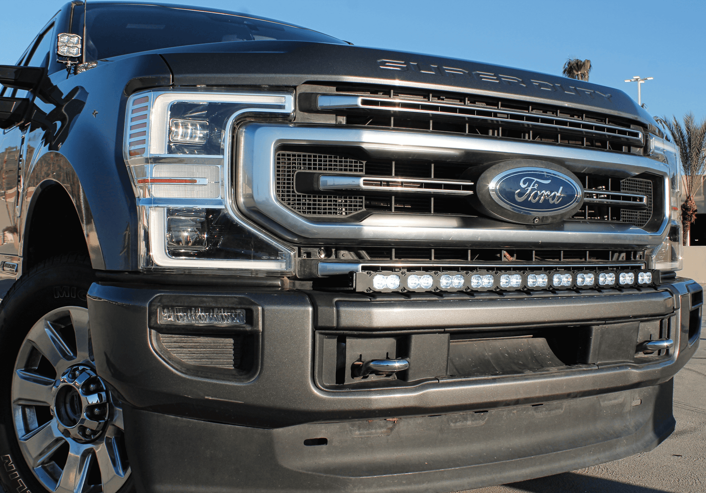 2020-22 Ford Super Duty  F250 F350 F450 40in Light Bar PRO